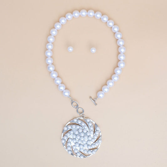 Toggle Silver Swirled Circle Chunky Pearl Necklace