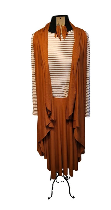 SHORT RUST NO STITCH CARDIGAN AND SKIRT WITH BELT AND EARRINGS