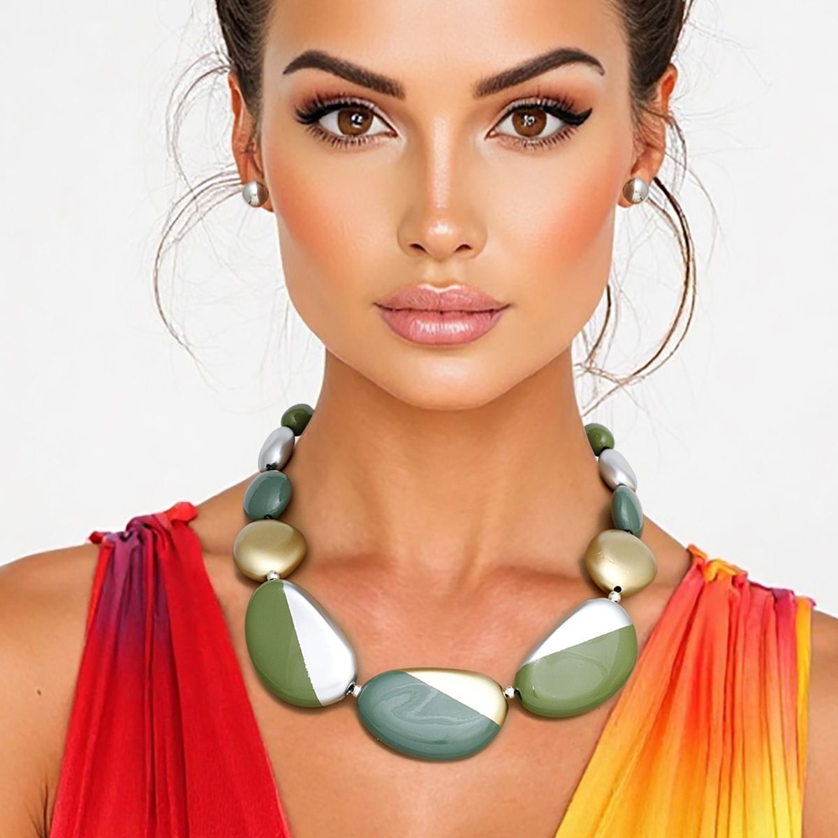 Beaded Green Matte Painted Graduated Necklace