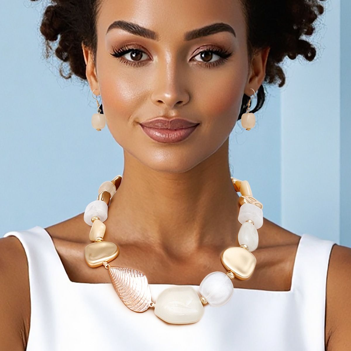 Beaded Ivory and Gold Beachy Shell Link Necklace